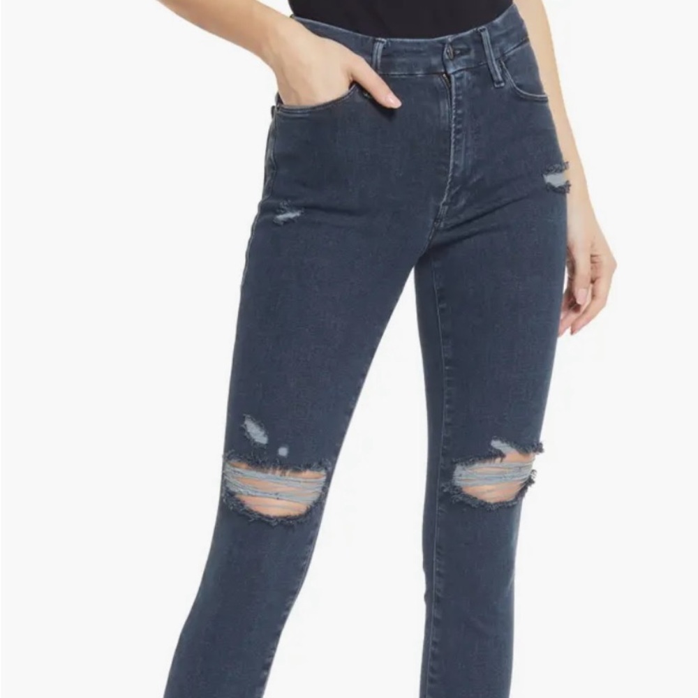 NWT Good American Always Fits Distressed Jeans 00-4